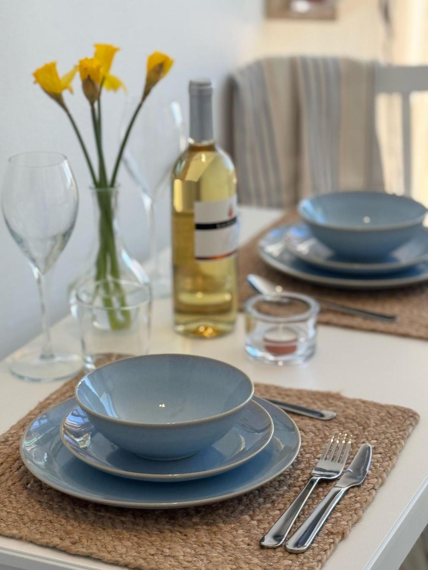 Beachfront Sunrise Sands Retreat, Gibraltar Ngoại thất bức ảnh
